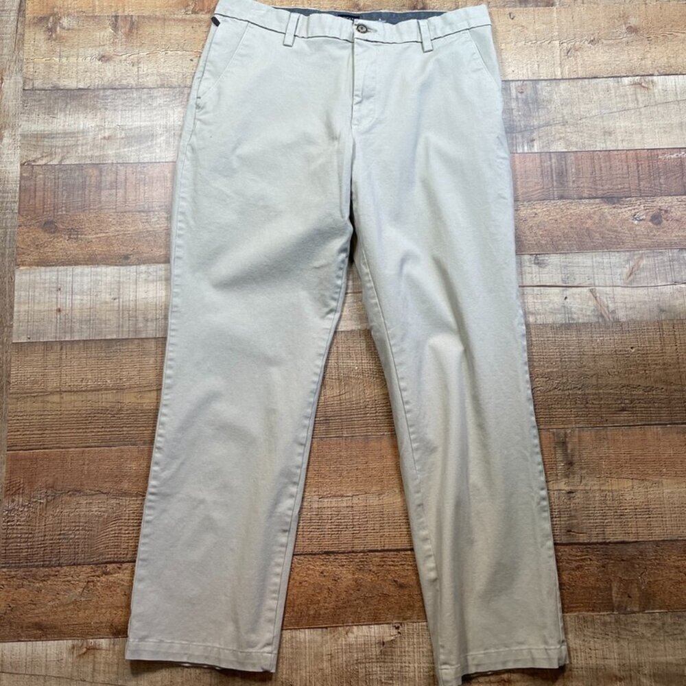 Men's Dockers Straight Fit Tan Chino's size 36 x 32